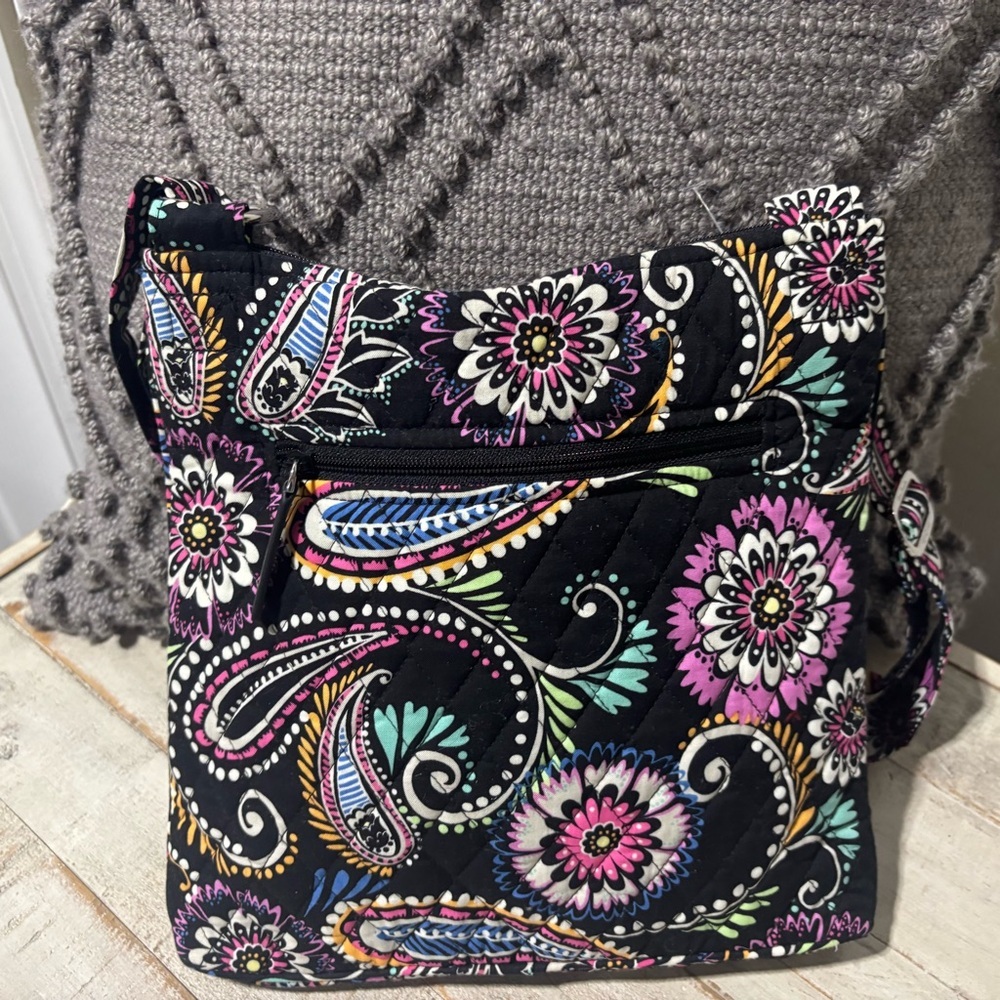 ❤️Vera Bradley Bandana Swirl Hipstet - Picture 4 of 7